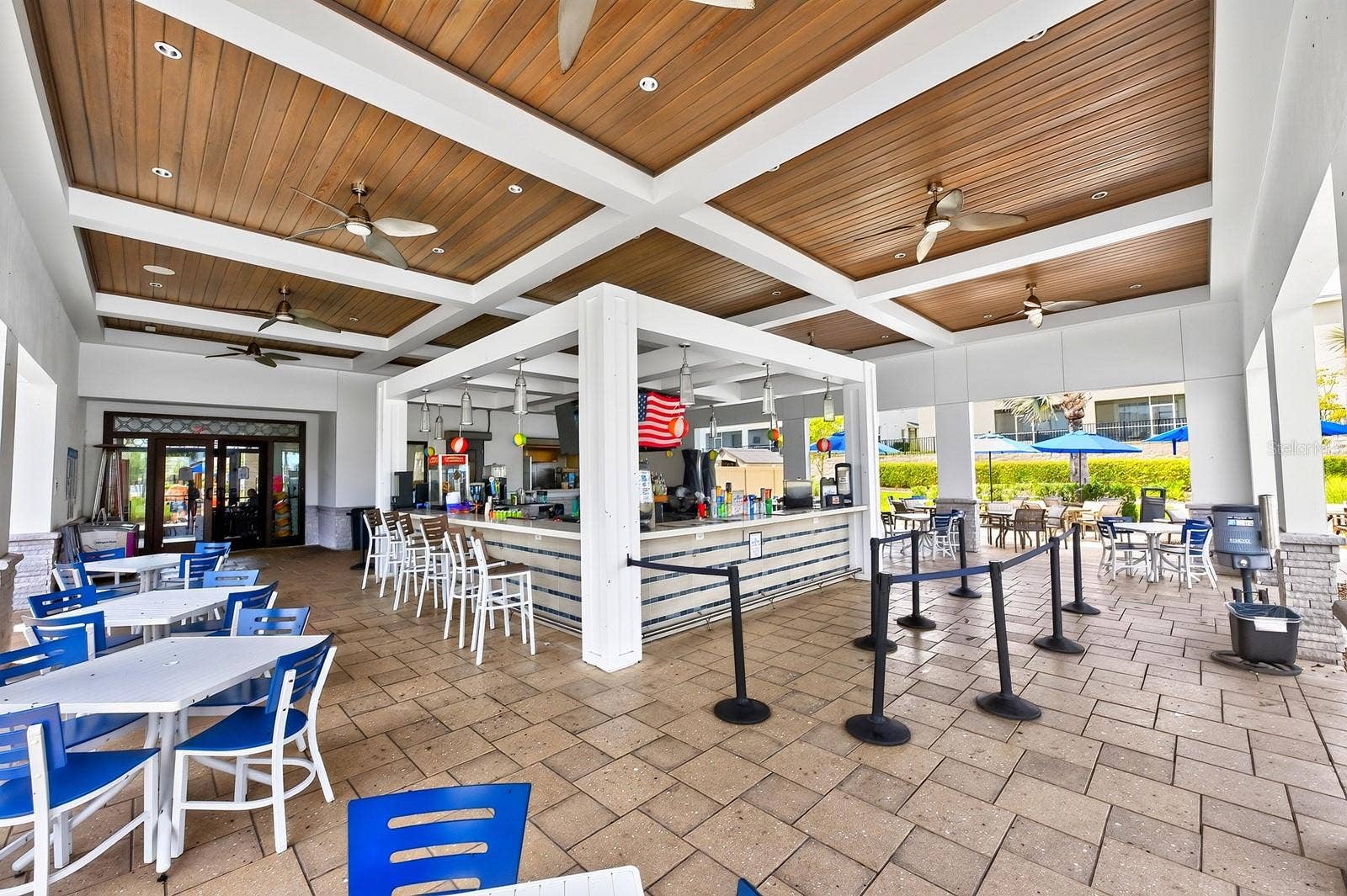 1045 LEADER STREET, Davenport, FL 33896 Tiki Bar