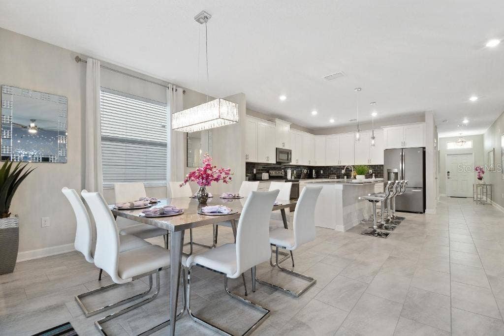 1585 MULLIGAN BOULEVARD, Davenport, FL 33896 1585 MULLIGAN BOULEVARD, Davenport, FL 33896