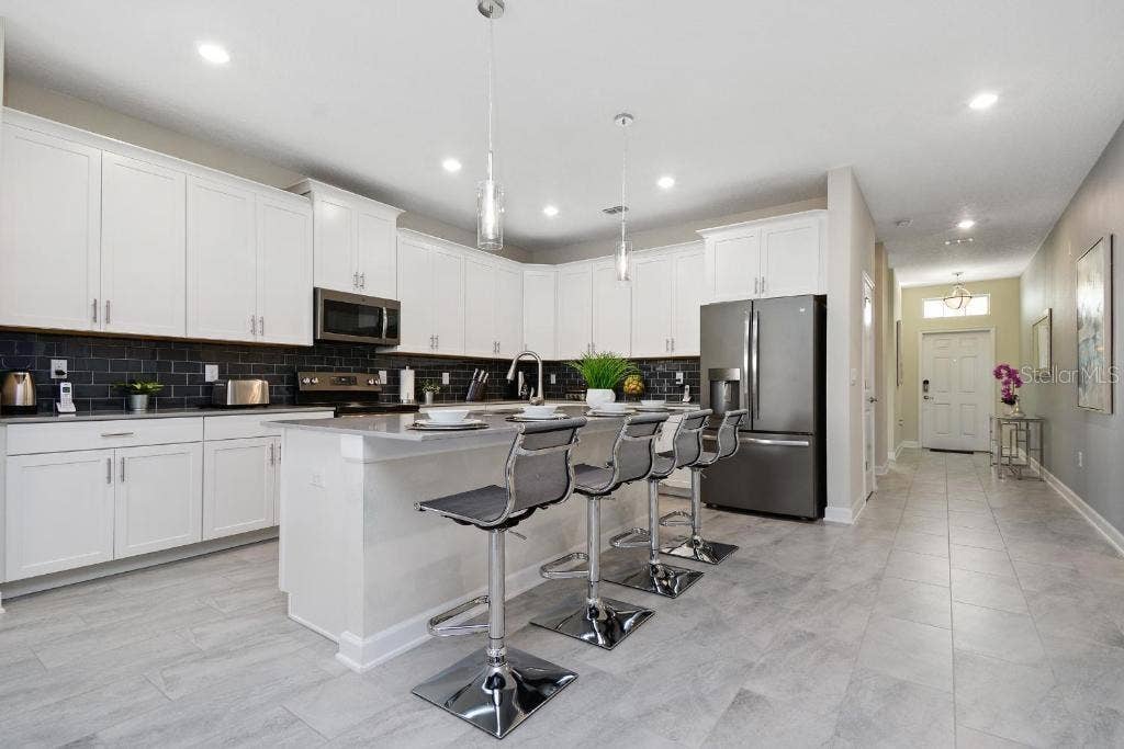 1585 MULLIGAN BOULEVARD, Davenport, FL 33896 1585 MULLIGAN BOULEVARD, Davenport, FL 33896