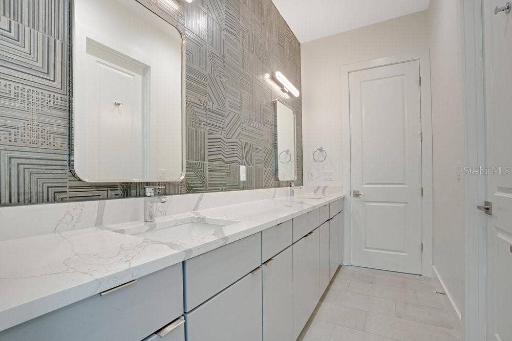 504 W SWOOPE AVENUE, Winter Park, FL 32789 504 W SWOOPE AVENUE, Winter Park, FL 32789