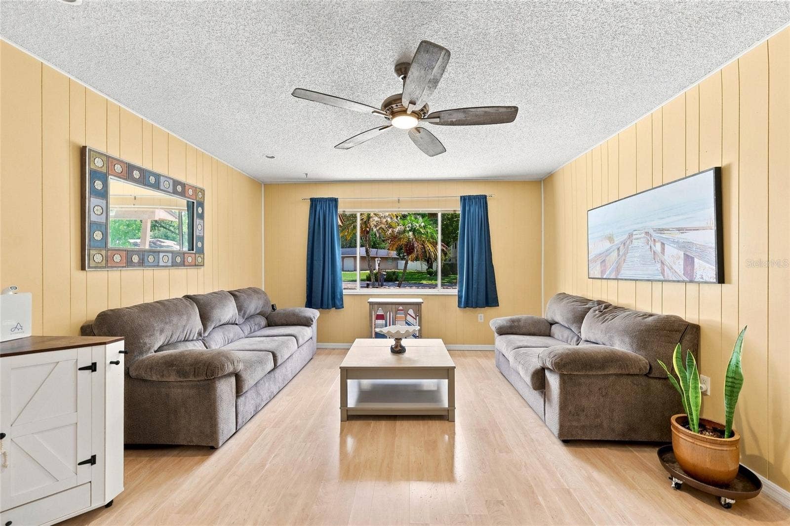 8582 CEDAR COVE DRIVE, Orlando, FL 32819 8582 CEDAR COVE DRIVE, Orlando, FL 32819