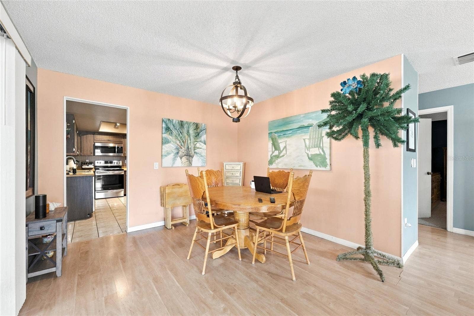 8582 CEDAR COVE DRIVE, Orlando, FL 32819 8582 CEDAR COVE DRIVE, Orlando, FL 32819