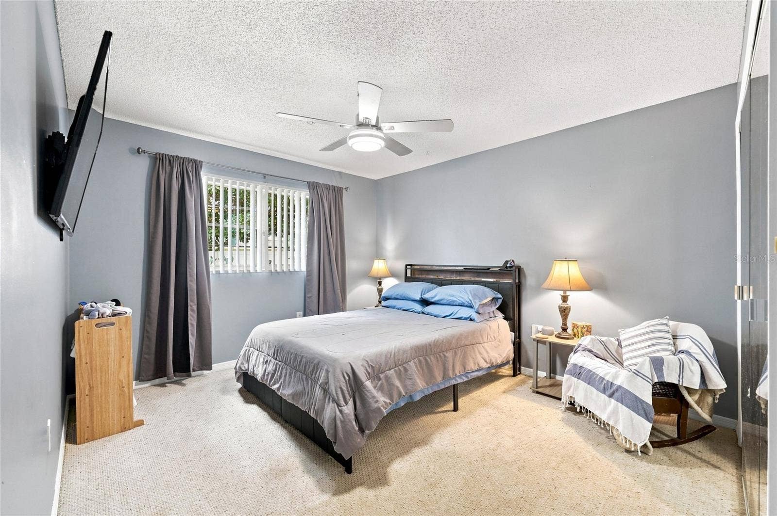 8582 CEDAR COVE DRIVE, Orlando, FL 32819 8582 CEDAR COVE DRIVE, Orlando, FL 32819