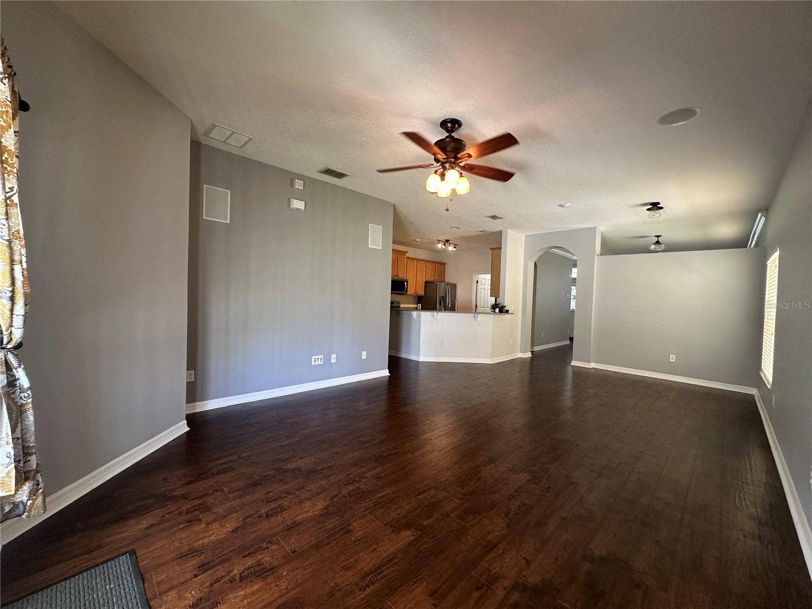15245 STONEBRIAR WAY, Orlando, FL 32826 Family Room