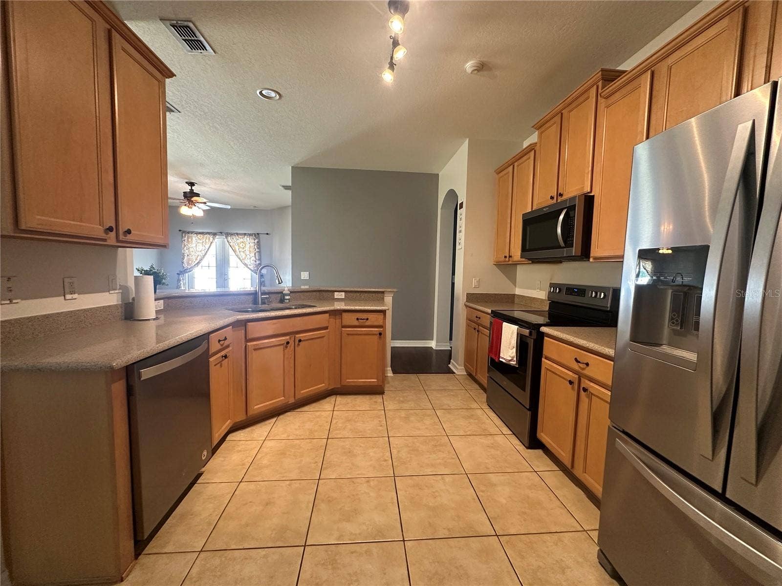 15245 STONEBRIAR WAY, Orlando, FL 32826 15245 STONEBRIAR WAY, Orlando, FL 32826