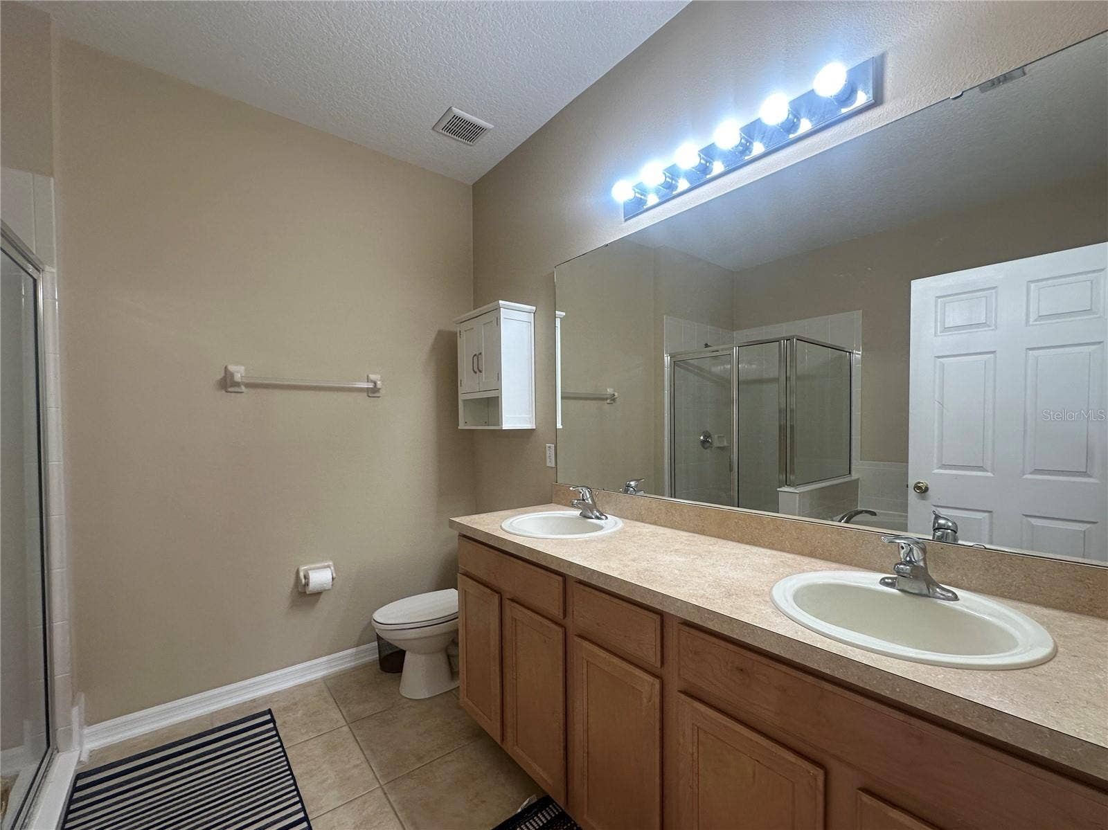 15245 STONEBRIAR WAY, Orlando, FL 32826 Master Bathroom