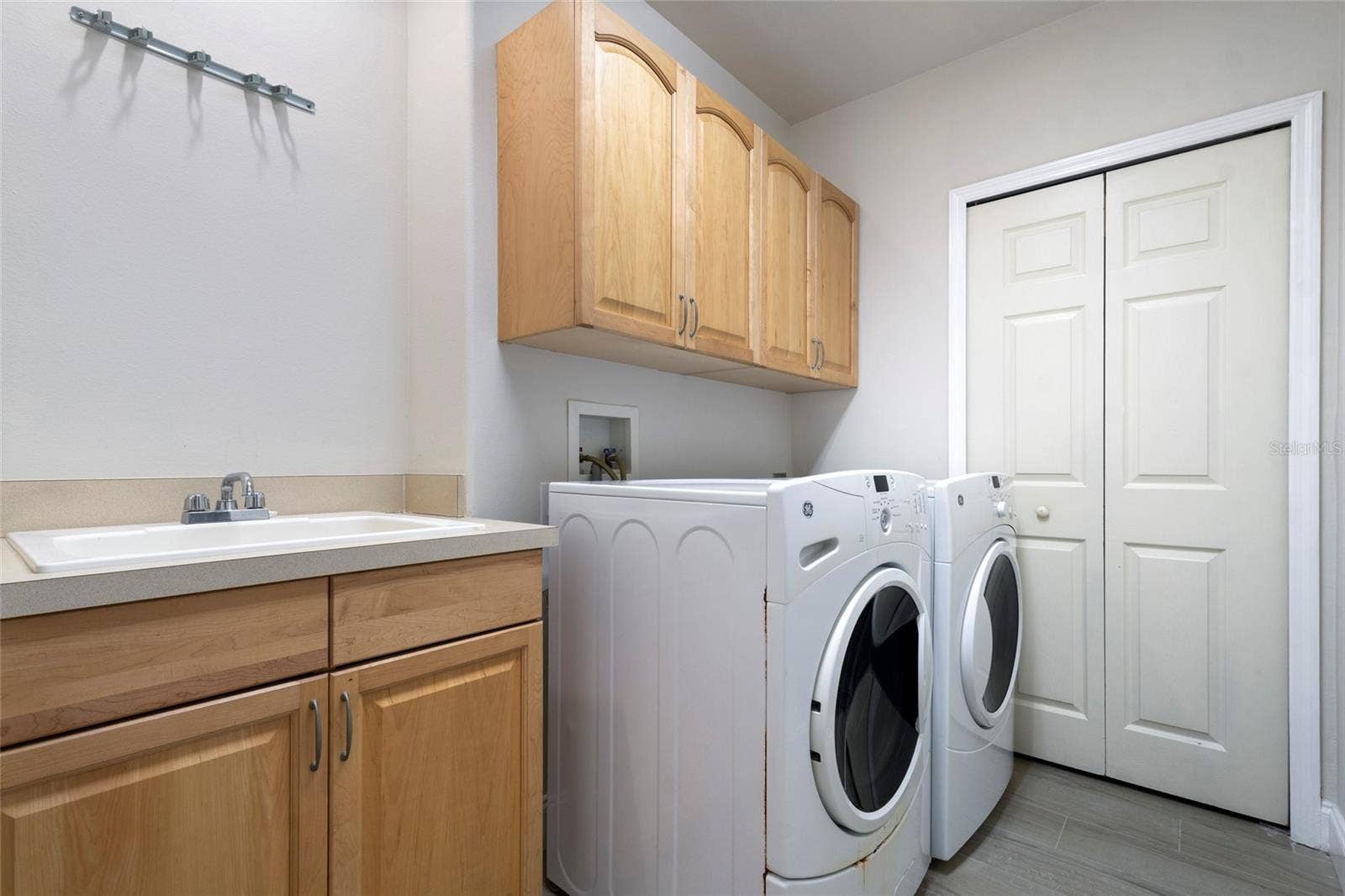 8749 THE ESPLANADE, #5, Orlando, FL 32836 Laundry Room