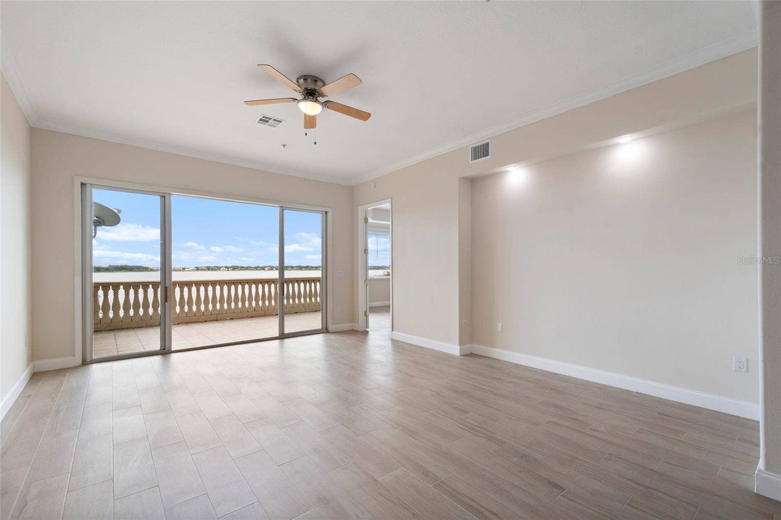 8749 THE ESPLANADE, #5, Orlando, FL 32836 Living Room