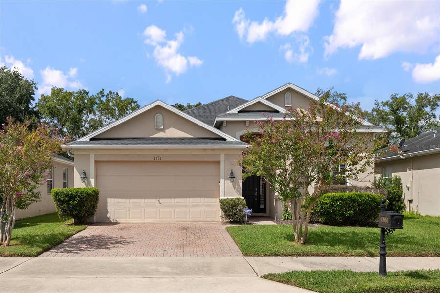 Property photo for 4306 HEIRLOOM ROSE PLACE, Oviedo, FL