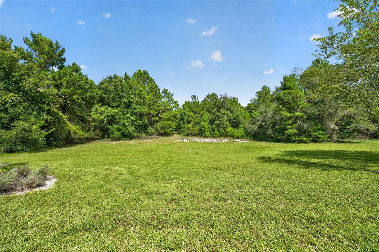 261 SEMINOLE WOODS BOULEVARD, Geneva, FL 32732 261 SEMINOLE WOODS BOULEVARD, Geneva, FL 32732