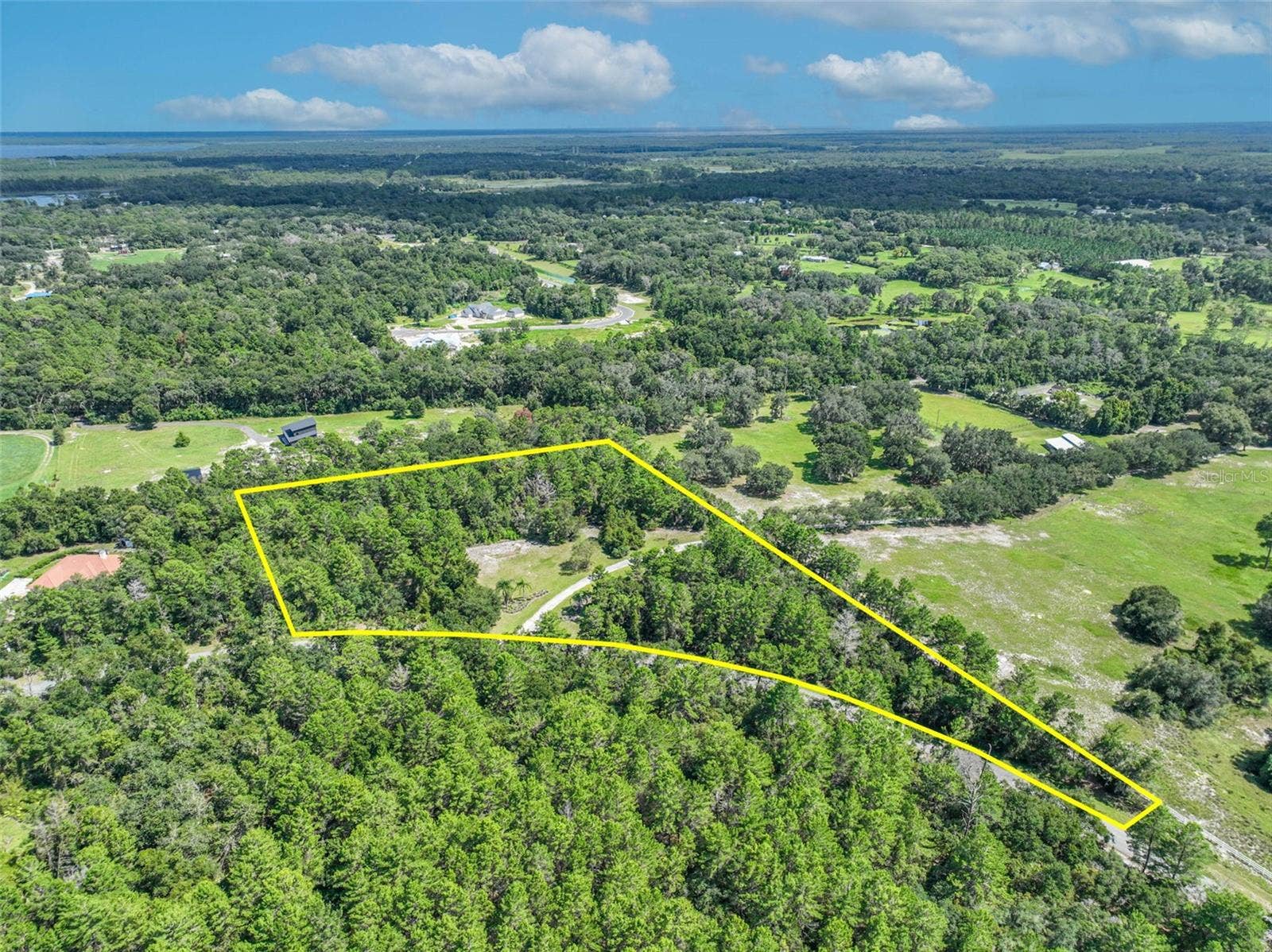 261 SEMINOLE WOODS BOULEVARD, Geneva, FL 32732 261 SEMINOLE WOODS BOULEVARD, Geneva, FL 32732