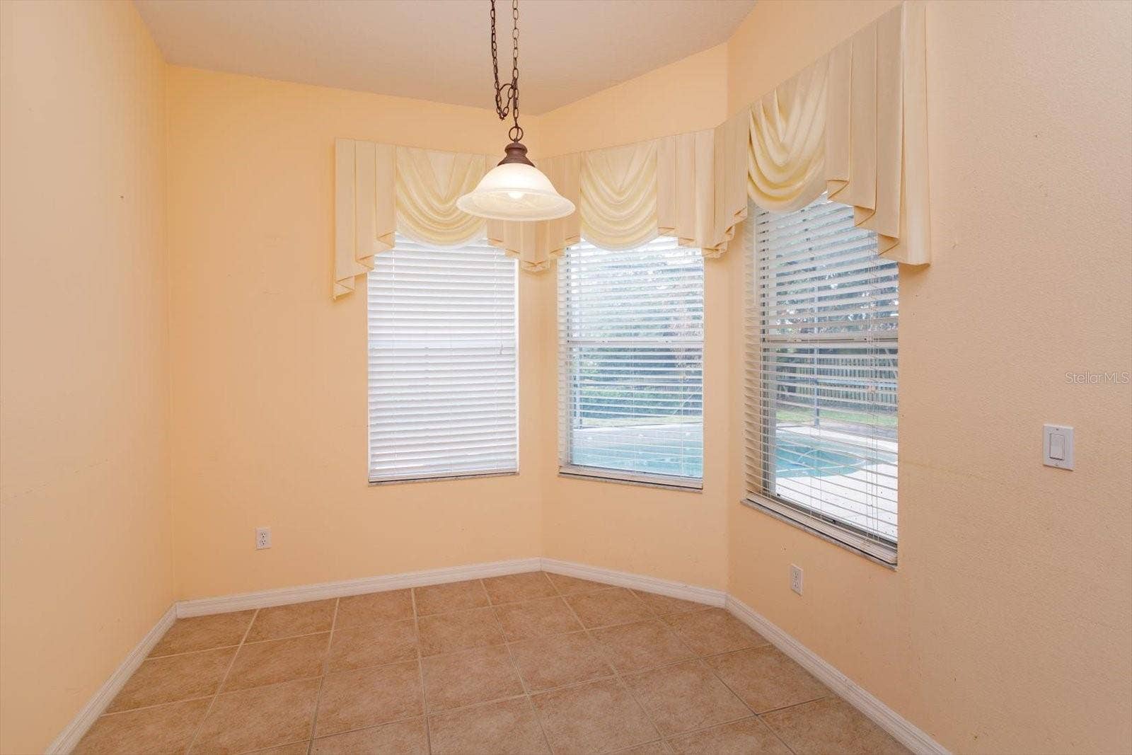 breakfast nook