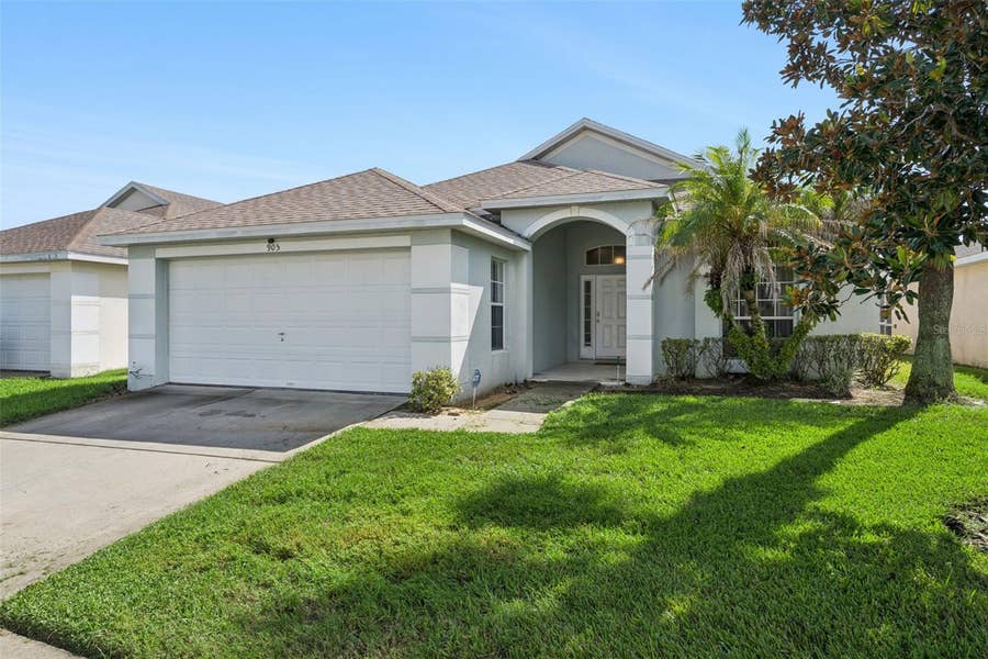 Property photo for 905 LOCKBREEZE DRIVE, Davenport, FL