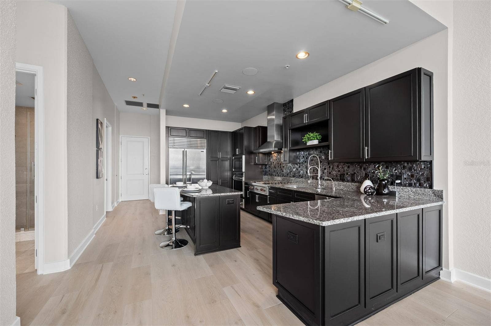 150 E ROBINSON STREET, #3503, Orlando, FL 32801 150 E ROBINSON STREET, #3503, Orlando, FL 32801