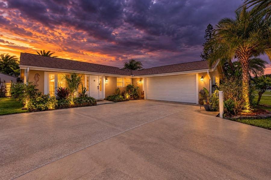Property photo for 149 SEA ISLE CIRCLE, South Daytona, FL
