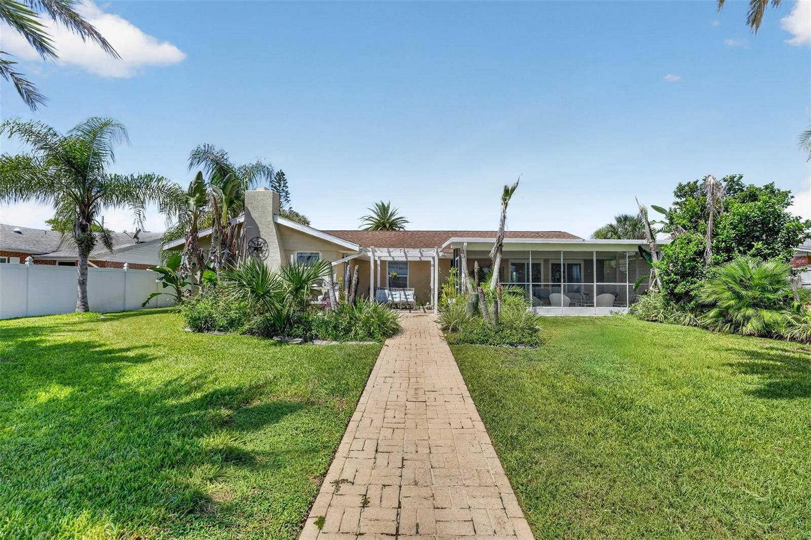 149 SEA ISLE CIRCLE, South Daytona, FL 32119