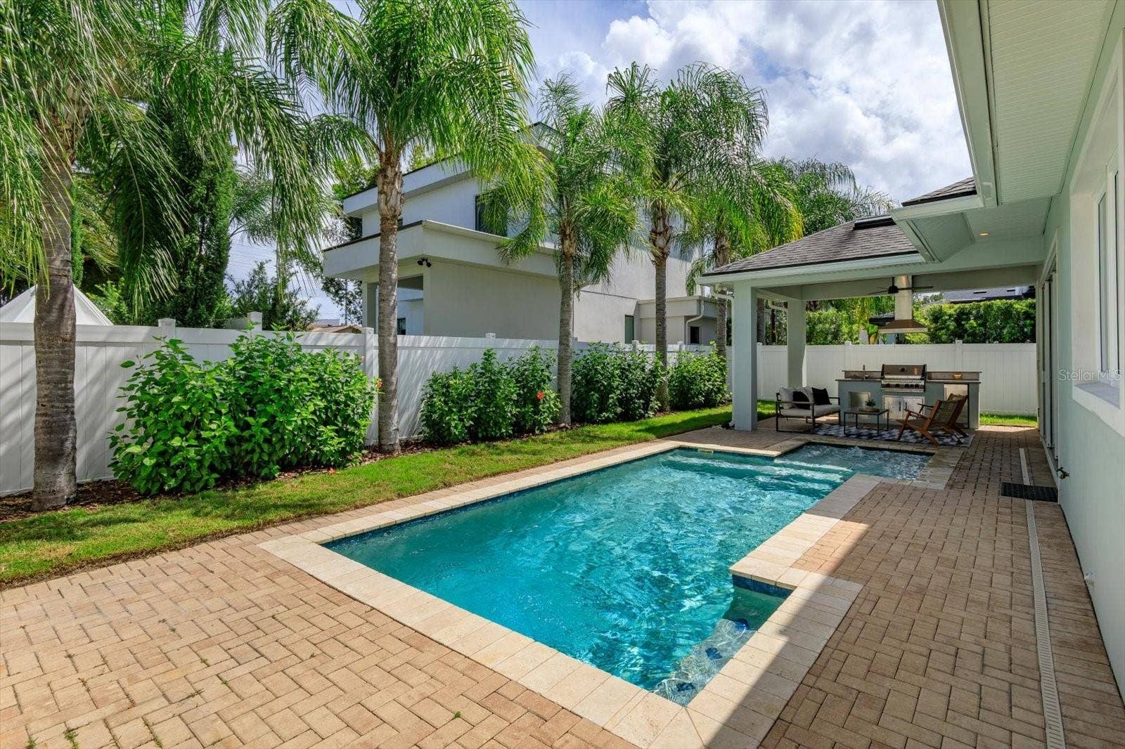 533 COUNTRY CLUB DRIVE, Winter Park, FL 32789 10 x 25 pool with sunshelf