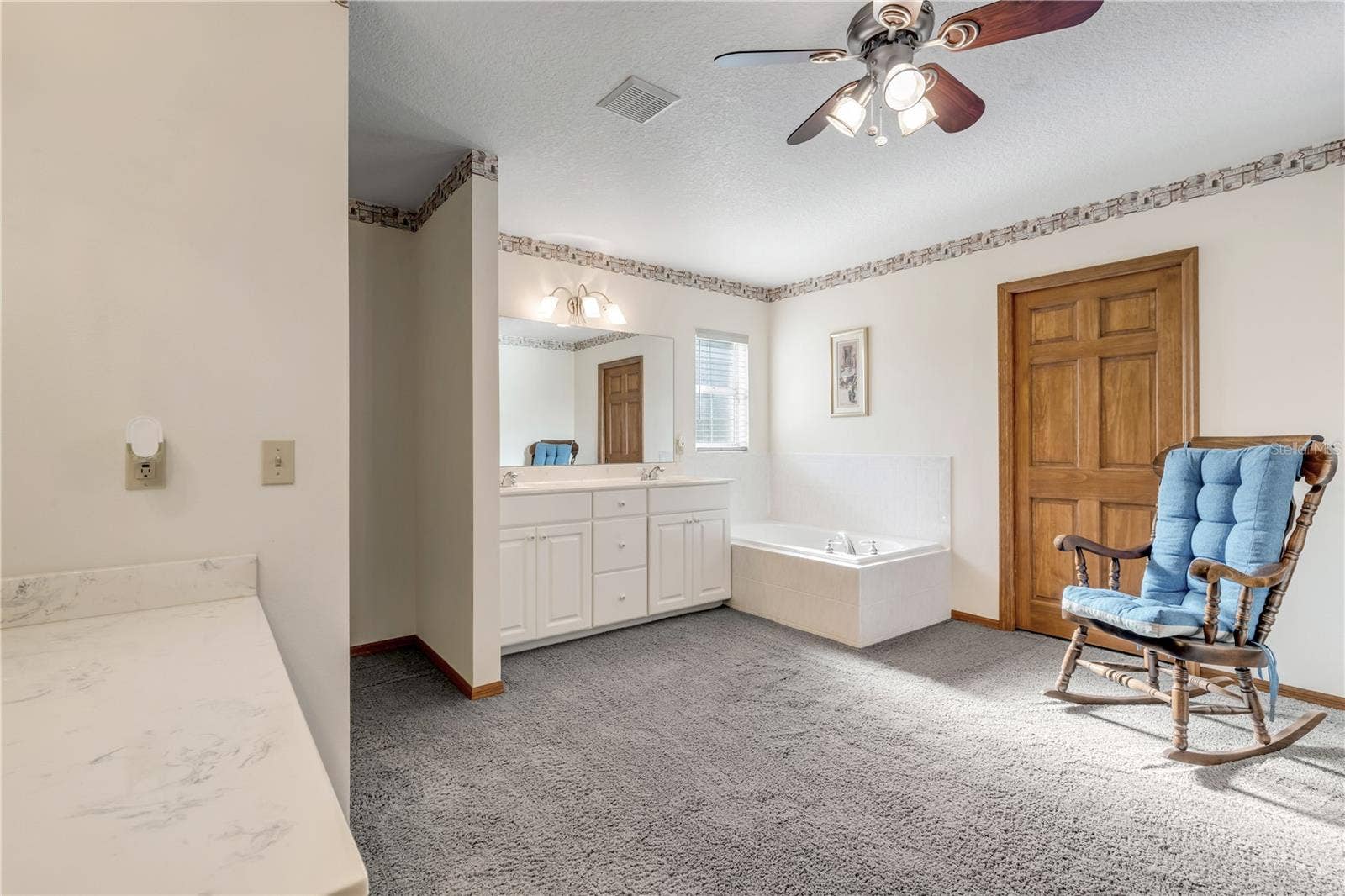 2011 N SPRING GARDEN AVENUE, Deland, FL 32720 2011 N SPRING GARDEN AVENUE, Deland, FL 32720