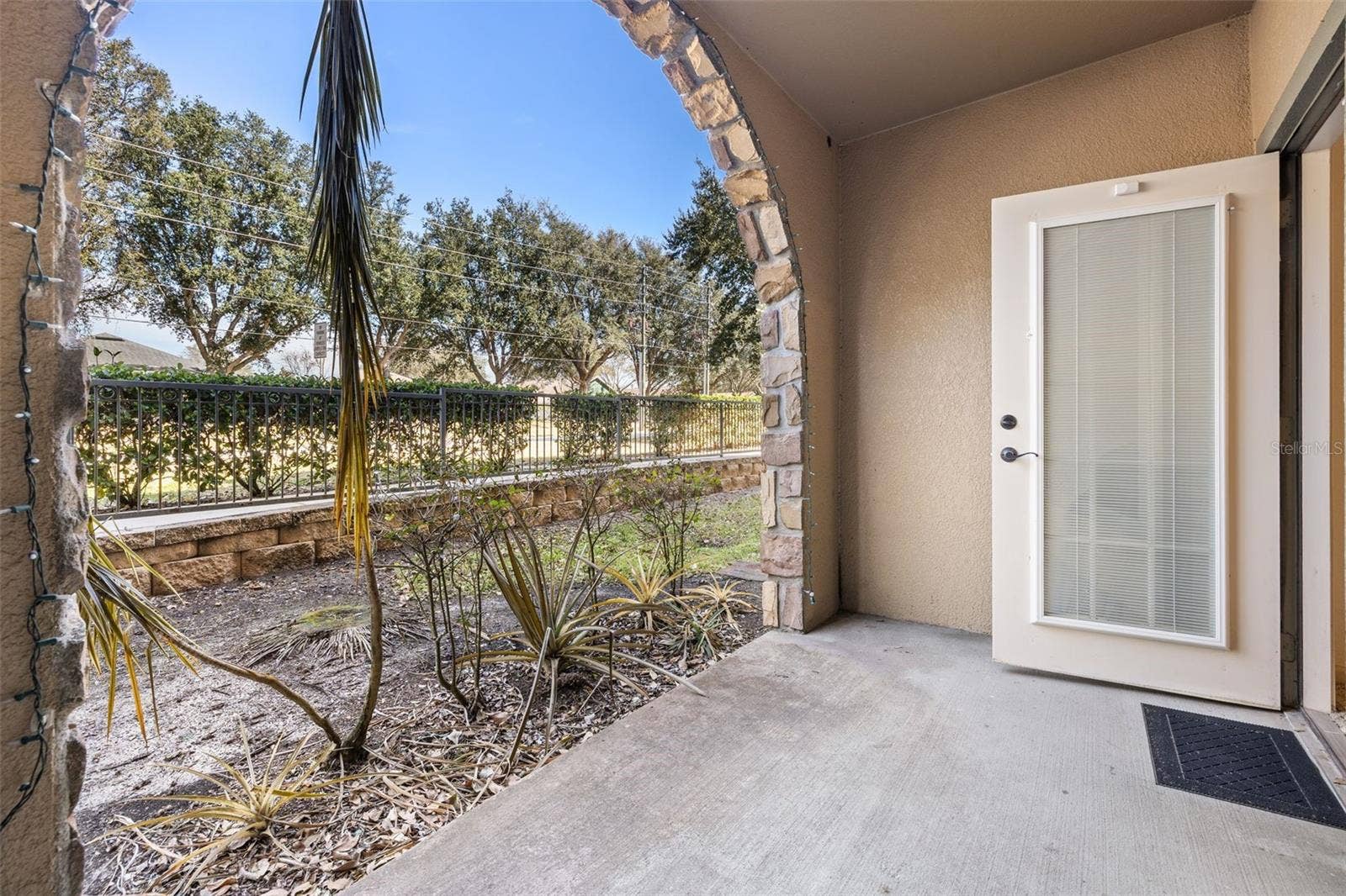 901 CHARO PARKWAY, #716, Davenport, FL 33897 Private covered rear patio off the main living space