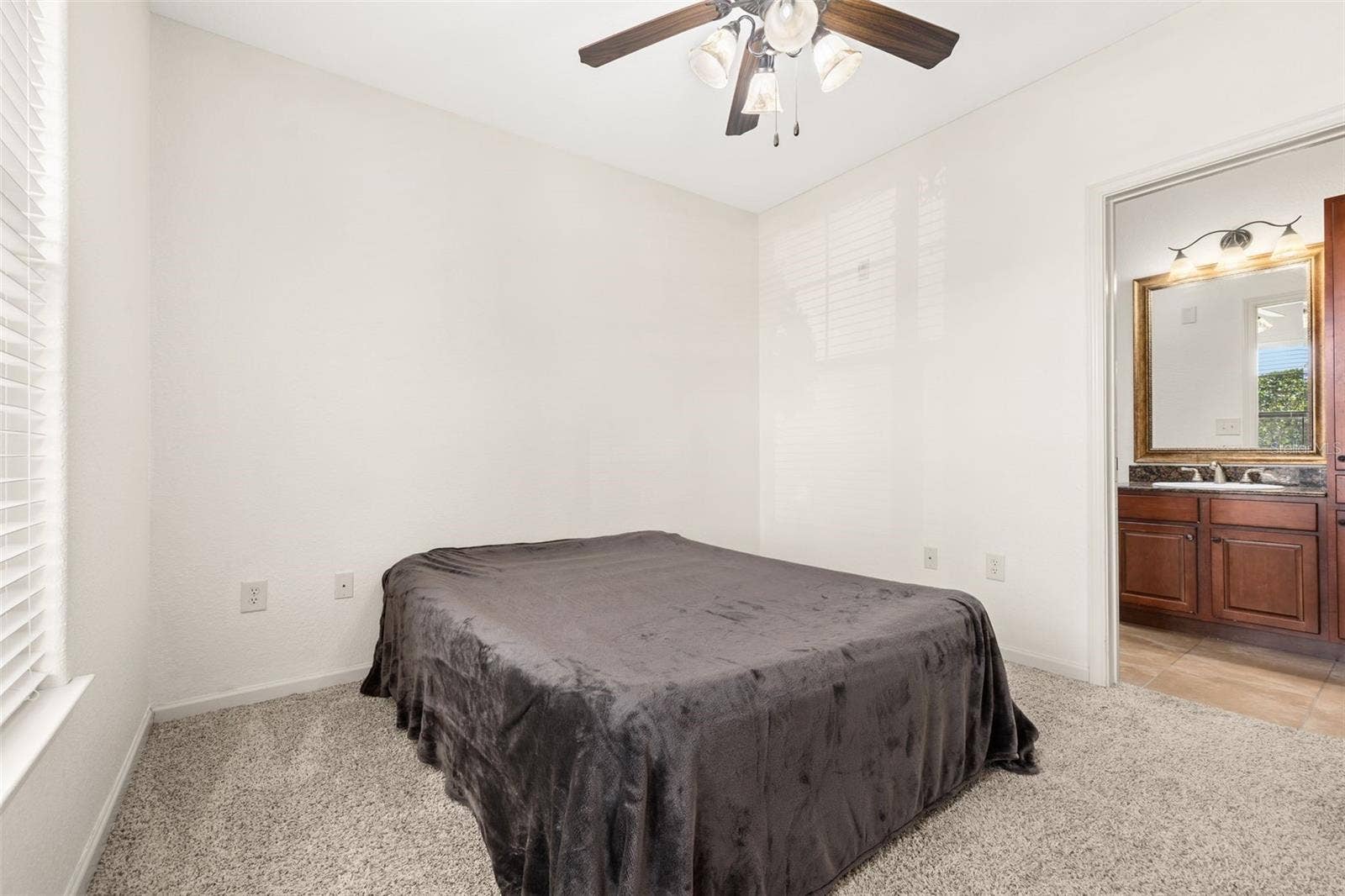 901 CHARO PARKWAY, #716, Davenport, FL 33897 Bedroom 2 at the f