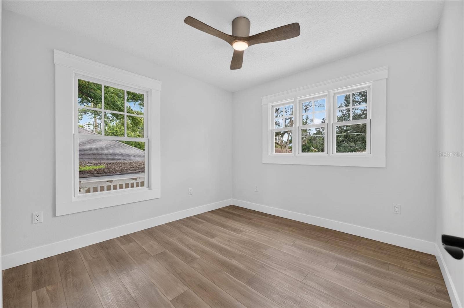 323 E AMELIA STREET, Orlando, FL 32801 323 E AMELIA STREET, Orlando, FL 32801