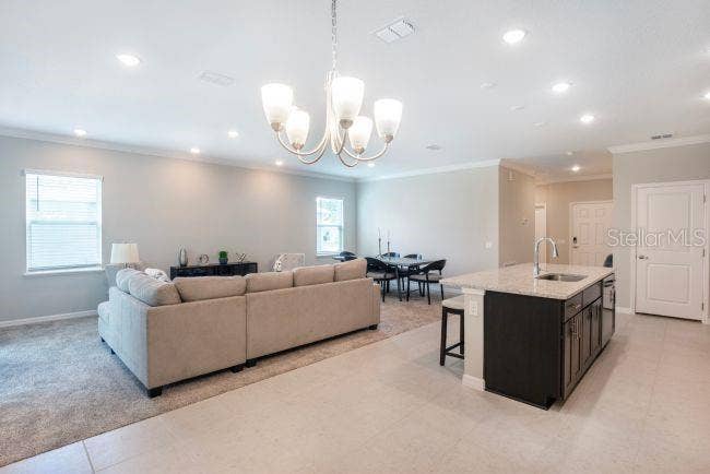 39 POPLAR DRIVE, Palm Coast, FL 32164 Model home - actual features may vary.