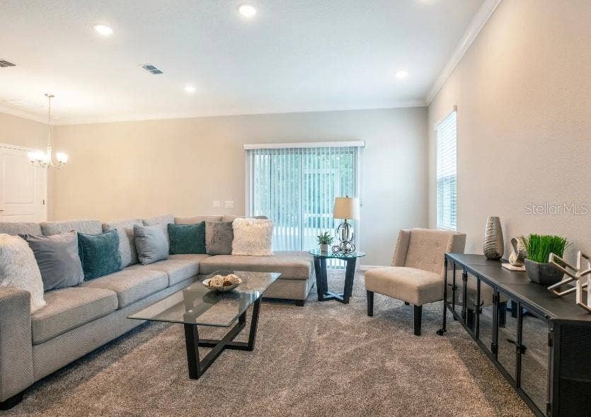 39 POPLAR DRIVE, Palm Coast, FL 32164 Model home - actual features may vary.