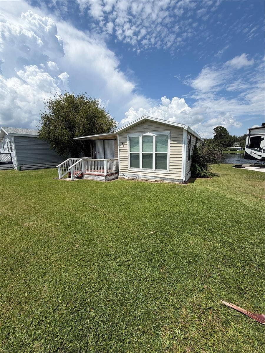 Property photo for 41 EAGLE POINT N, Osteen, FL