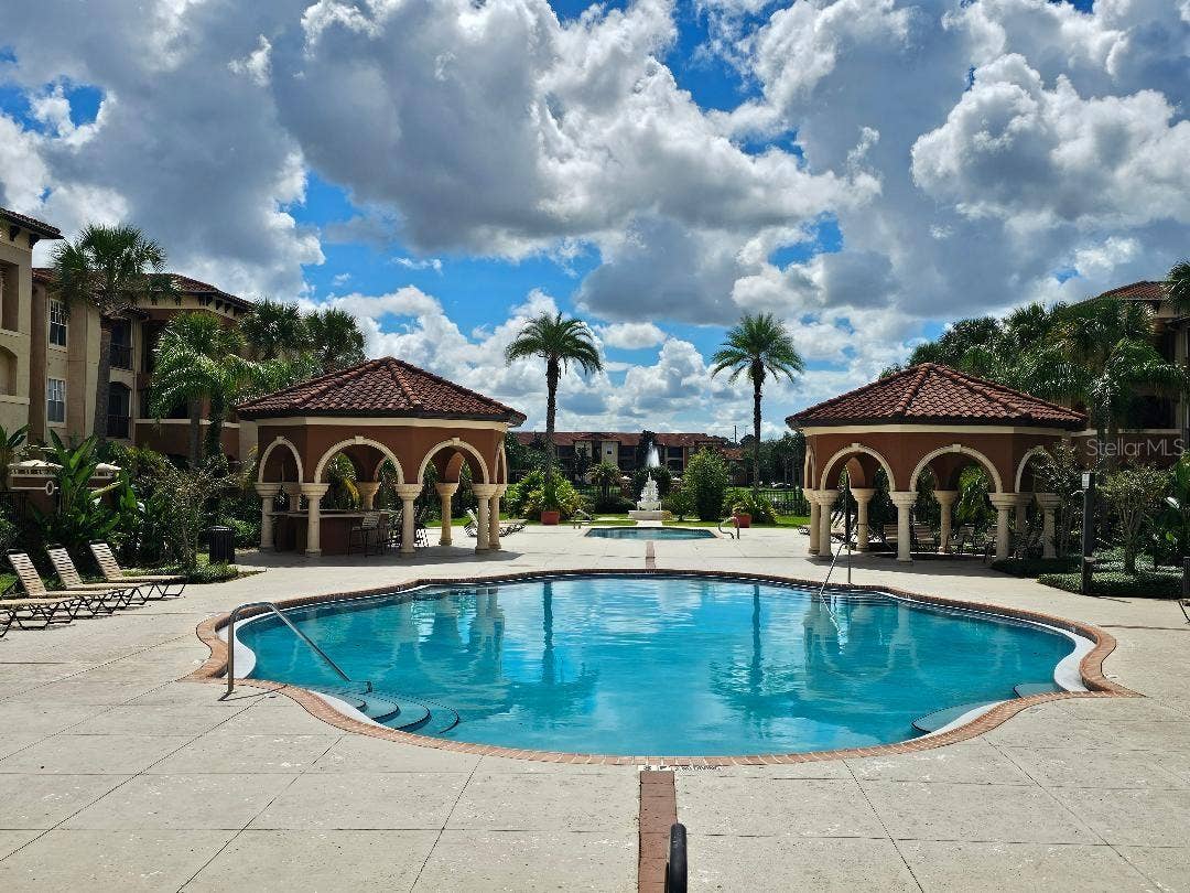 5572 METROWEST BOULEVARD, #312, Orlando, FL 32811 Swimming Pool