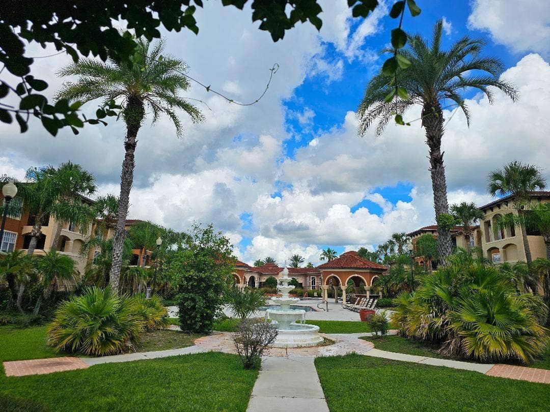 5572 METROWEST BOULEVARD, #312, Orlando, FL 32811 Swimming Pool
