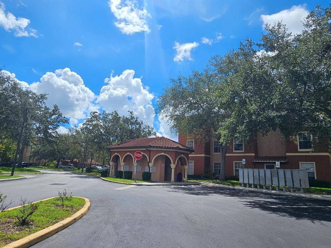 5572 METROWEST BOULEVARD, #312, Orlando, FL 32811 Mail Box
