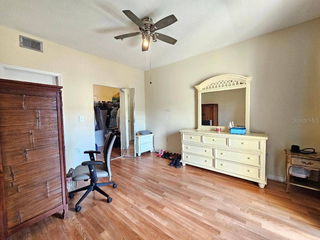 5572 METROWEST BOULEVARD, #312, Orlando, FL 32811 5506 MetroWest Blvd,#206, #206-1 bed 1 bath-Master bedroom