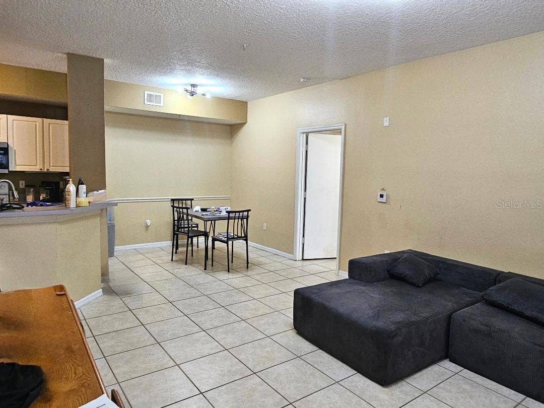 5572 METROWEST BOULEVARD, #312, Orlando, FL 32811 5536 MetroWest Blvd, #111-2 beds 2 baths