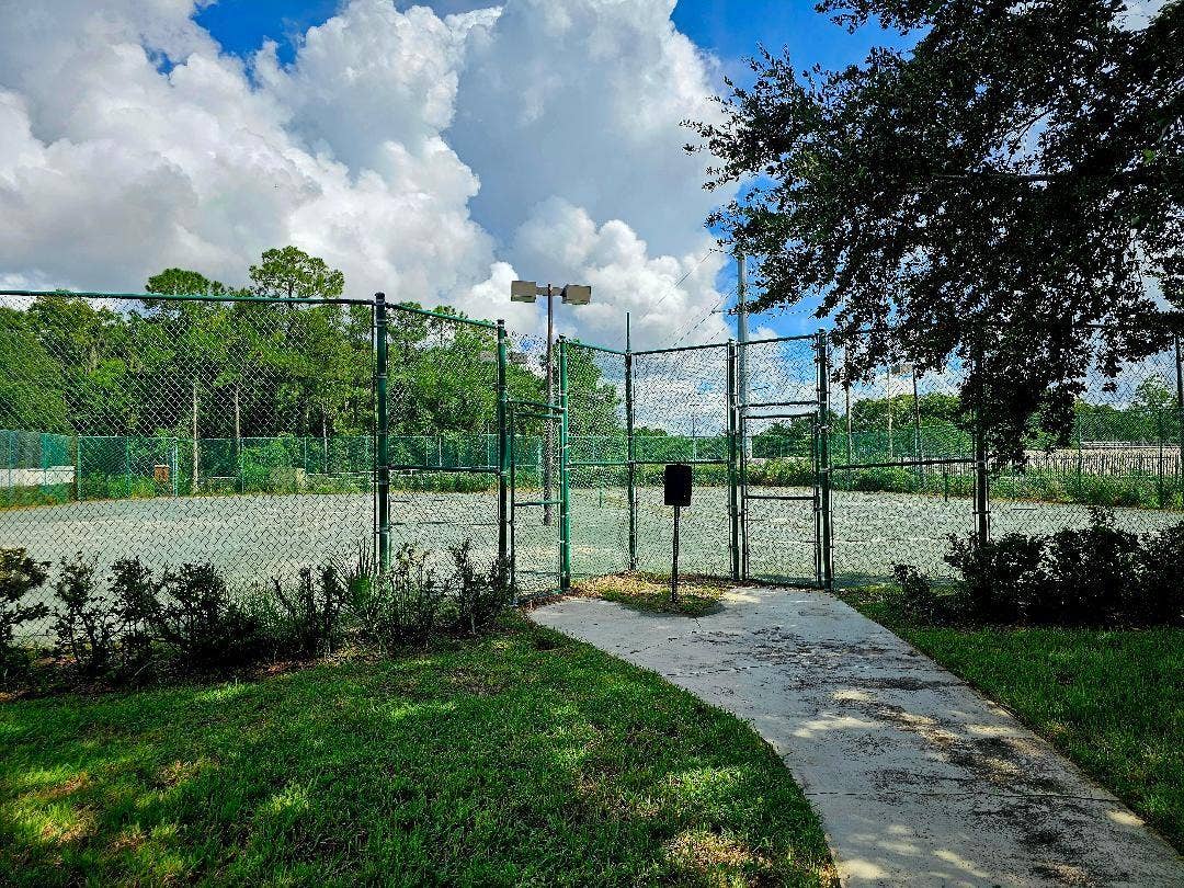 5572 METROWEST BOULEVARD, #312, Orlando, FL 32811 Tennis Court