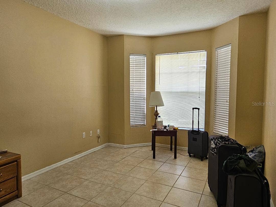 5572 METROWEST BOULEVARD, #312, Orlando, FL 32811 5536 MetroWest Blvd, #111-2 beds 2 baths-2nd Bedroom
