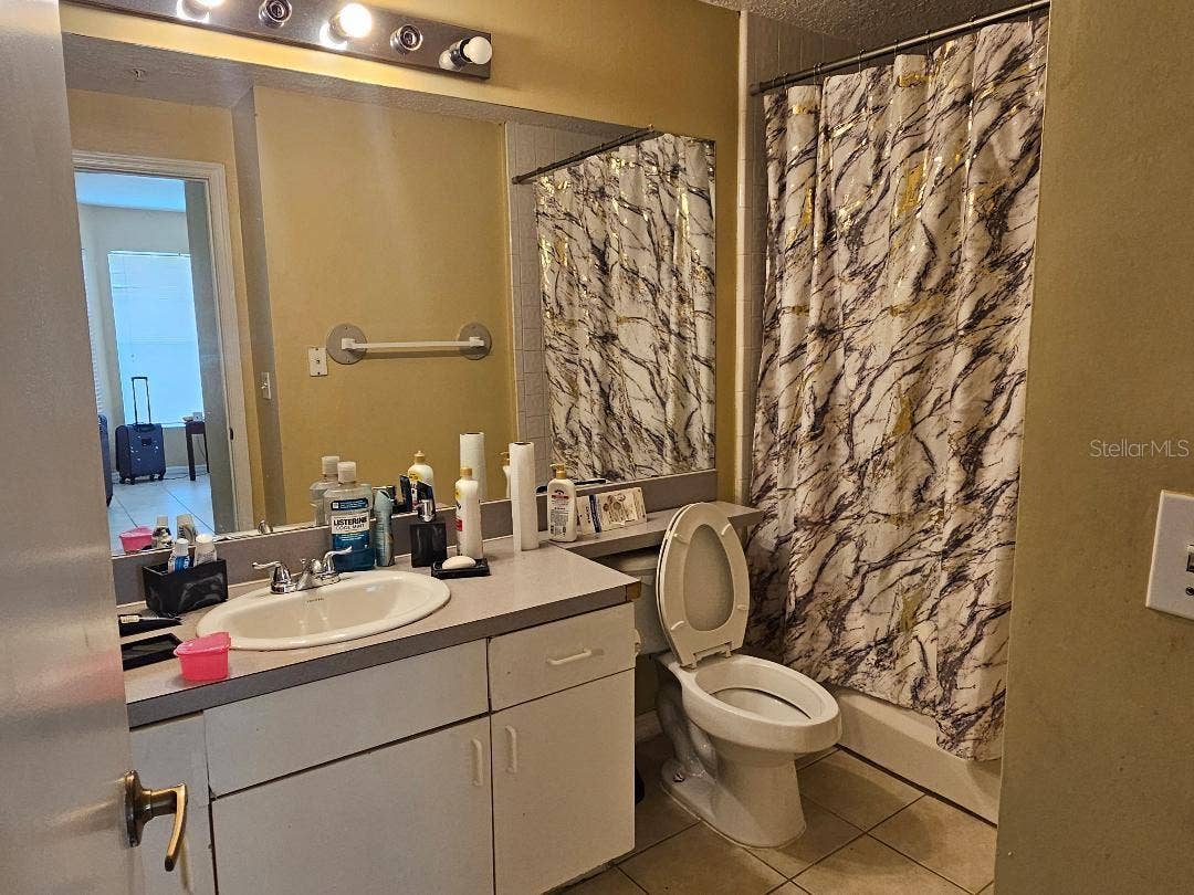 5572 METROWEST BOULEVARD, #312, Orlando, FL 32811 5536 MetroWest Blvd, #111-2 beds 2 baths