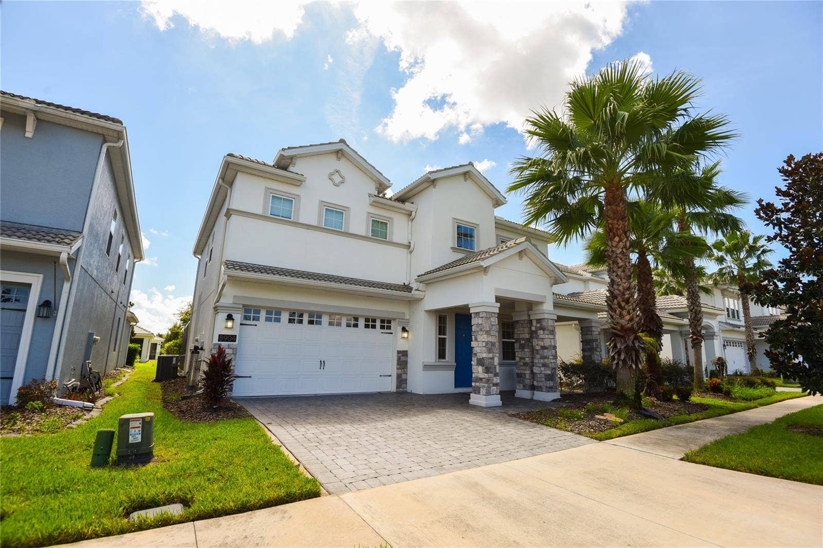 8904 LEADER BOARD LANE, Davenport, FL 33896 8904 LEADER BOARD LANE, Davenport, FL 33896