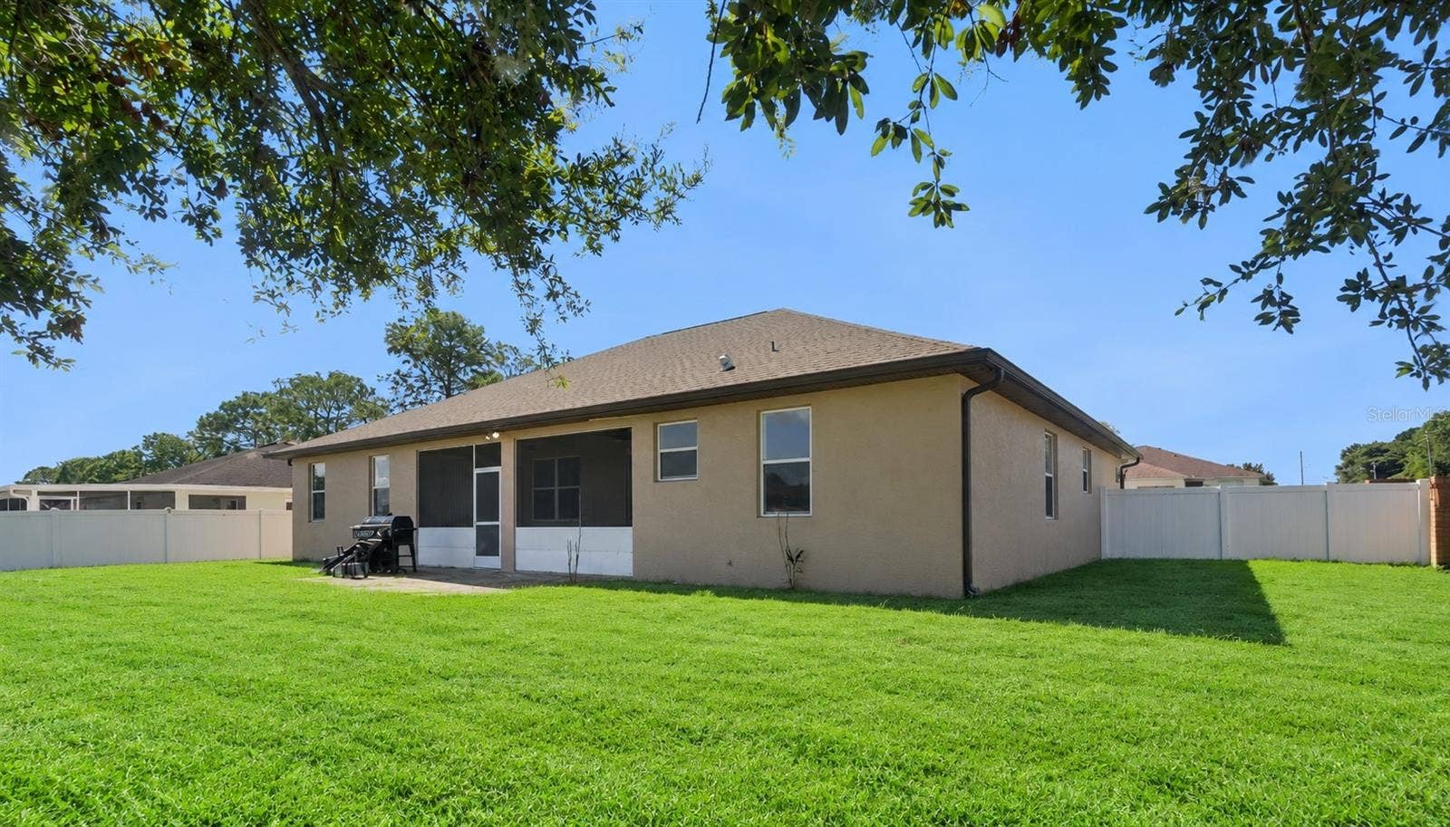 2600 HOLLOW LANE, Leesburg, FL 34748 2600 HOLLOW LANE, Leesburg, FL 34748