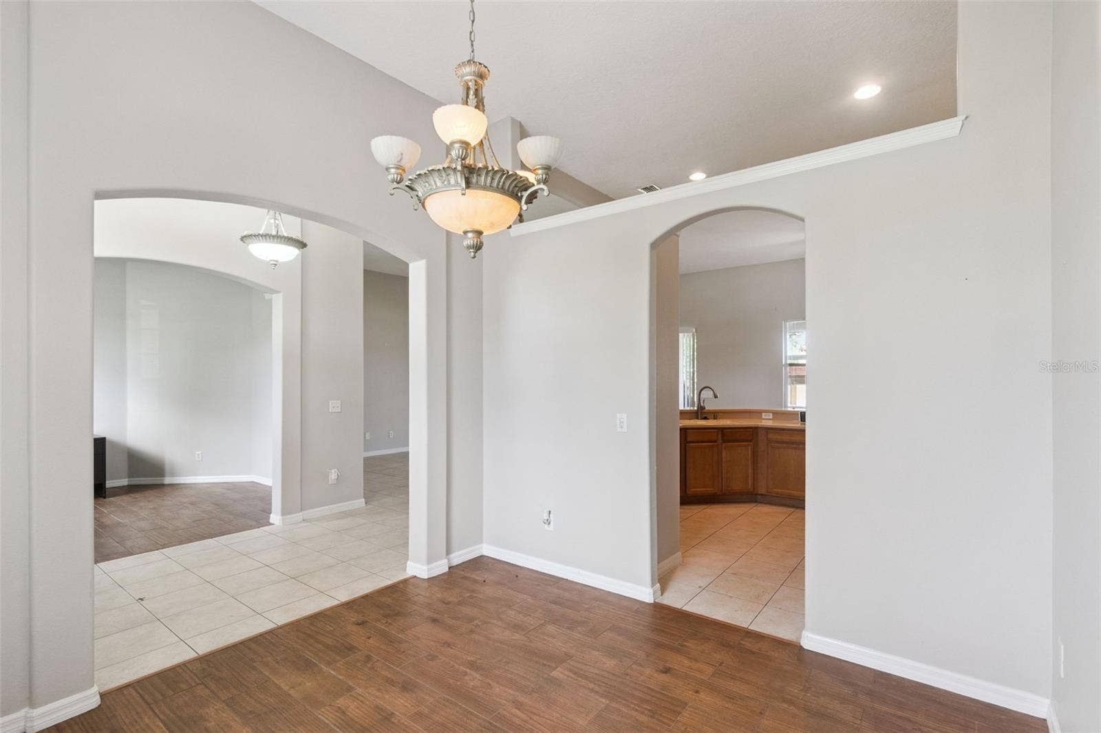 2600 HOLLOW LANE, Leesburg, FL 34748 2600 HOLLOW LANE, Leesburg, FL 34748