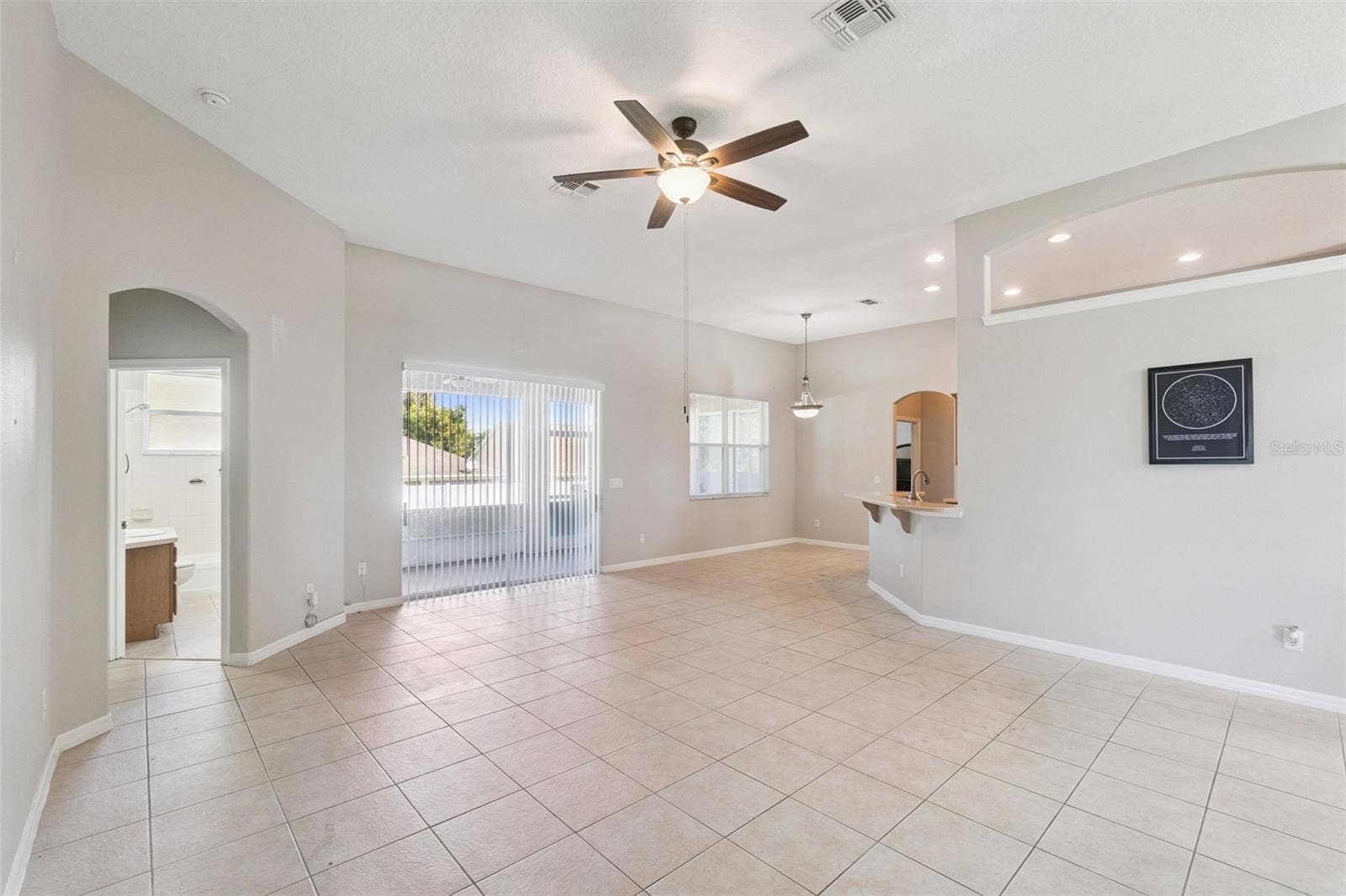 2600 HOLLOW LANE, Leesburg, FL 34748 2600 HOLLOW LANE, Leesburg, FL 34748