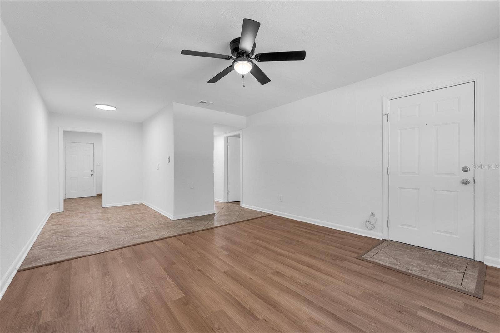 1104 E HARWOOD STREET, Orlando, FL 32803 1104 E HARWOOD STREET, Orlando, FL 32803