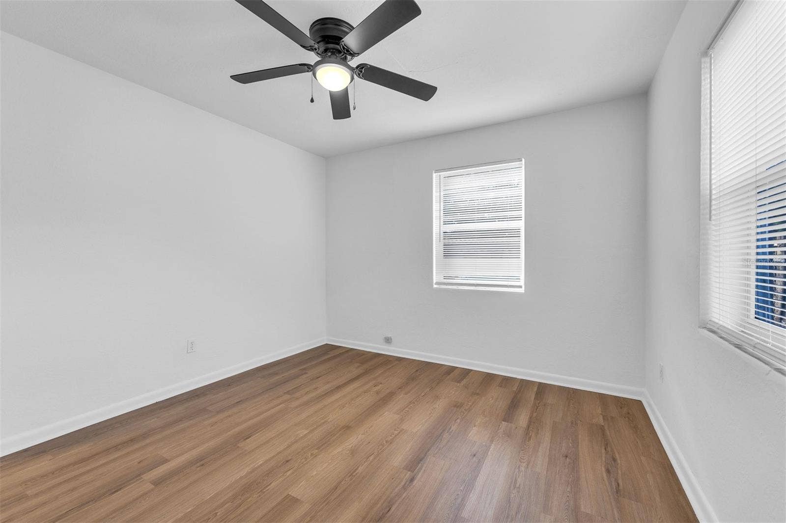 1104 E HARWOOD STREET, Orlando, FL 32803 1104 E HARWOOD STREET, Orlando, FL 32803