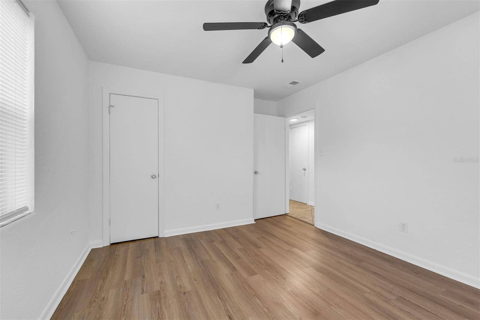 1104 E HARWOOD STREET, Orlando, FL 32803 1104 E HARWOOD STREET, Orlando, FL 32803