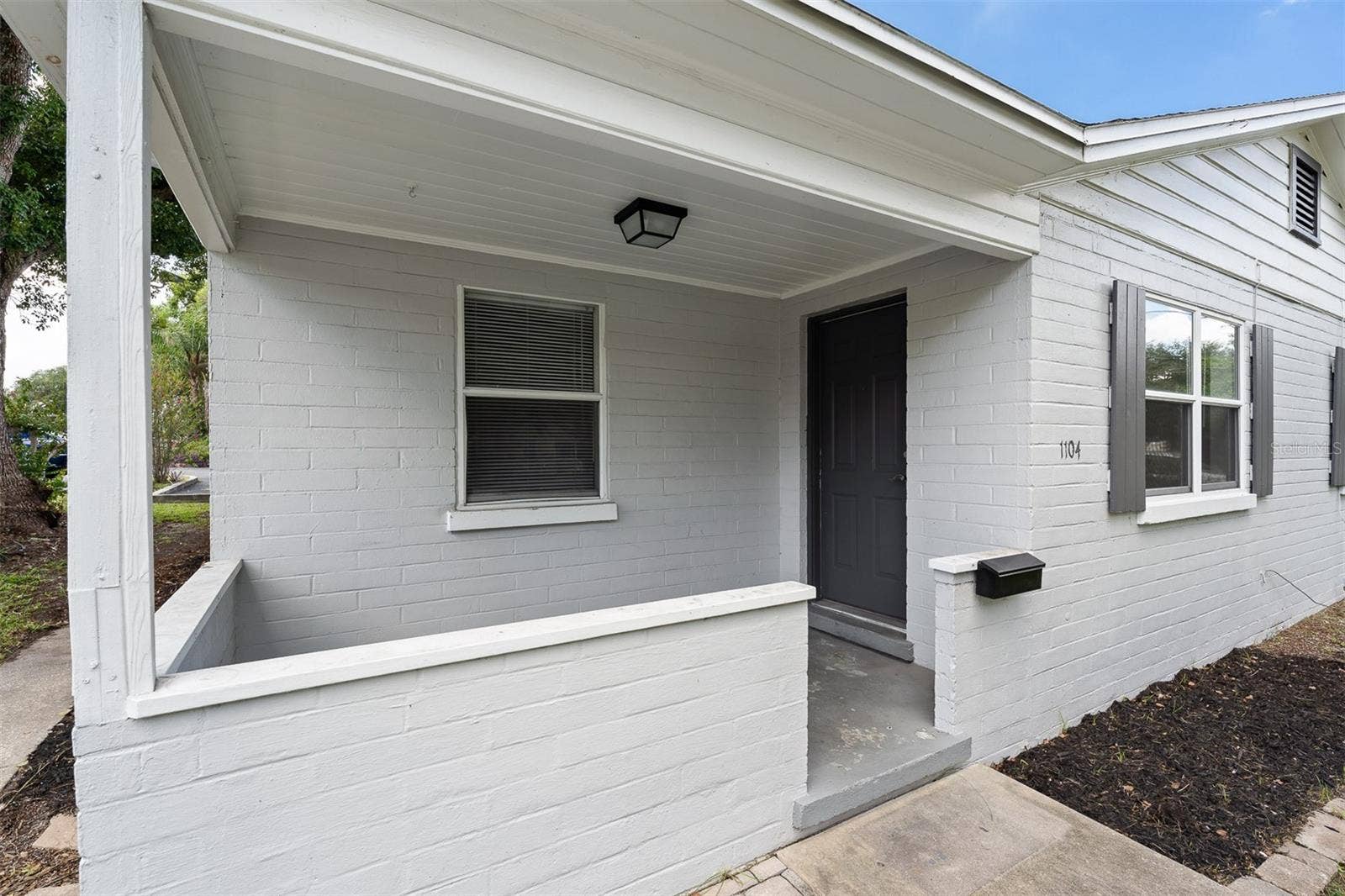 1104 E HARWOOD STREET, Orlando, FL 32803 1104 E HARWOOD STREET, Orlando, FL 32803