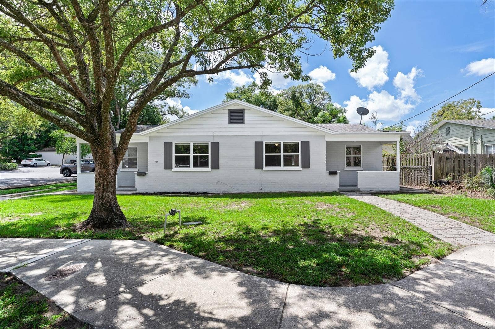1104 E HARWOOD STREET, Orlando, FL 32803 1104 E HARWOOD STREET, Orlando, FL 32803