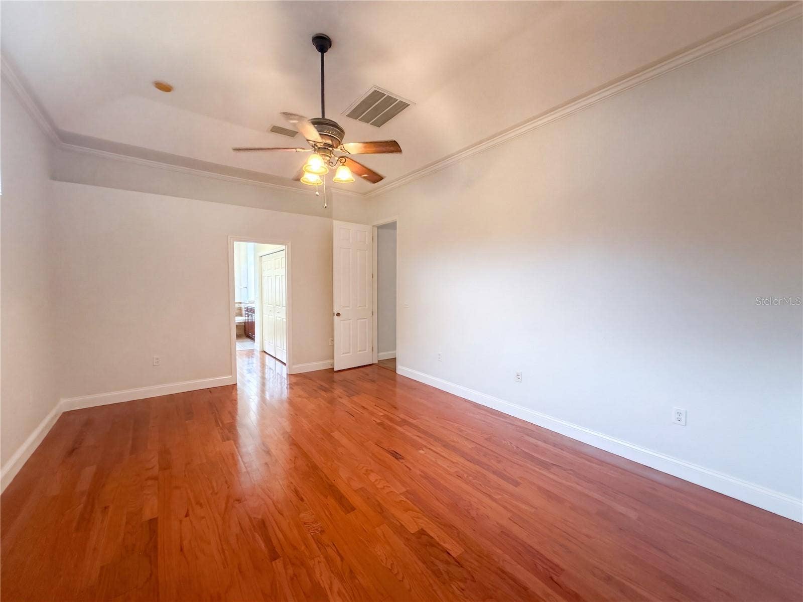 14275 CREEK RUN DRIVE, Riverview, FL 33579 14275 CREEK RUN DRIVE, Riverview, FL 33579