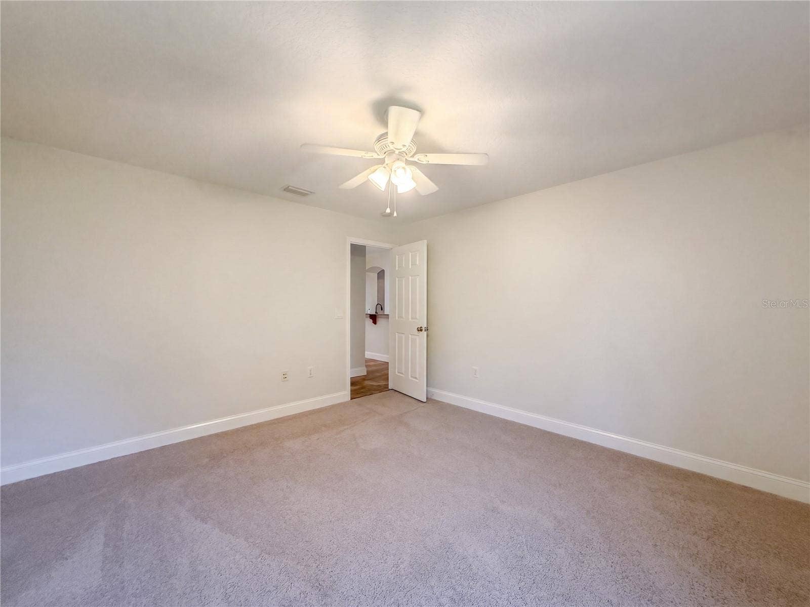 14275 CREEK RUN DRIVE, Riverview, FL 33579 14275 CREEK RUN DRIVE, Riverview, FL 33579