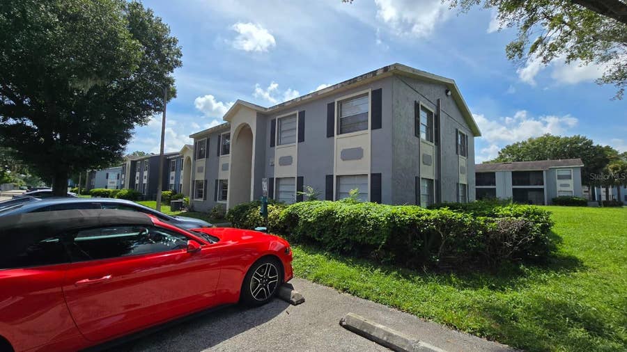 Property photo for 2555 N ALAFAYA TRAIL, #105, Orlando, FL