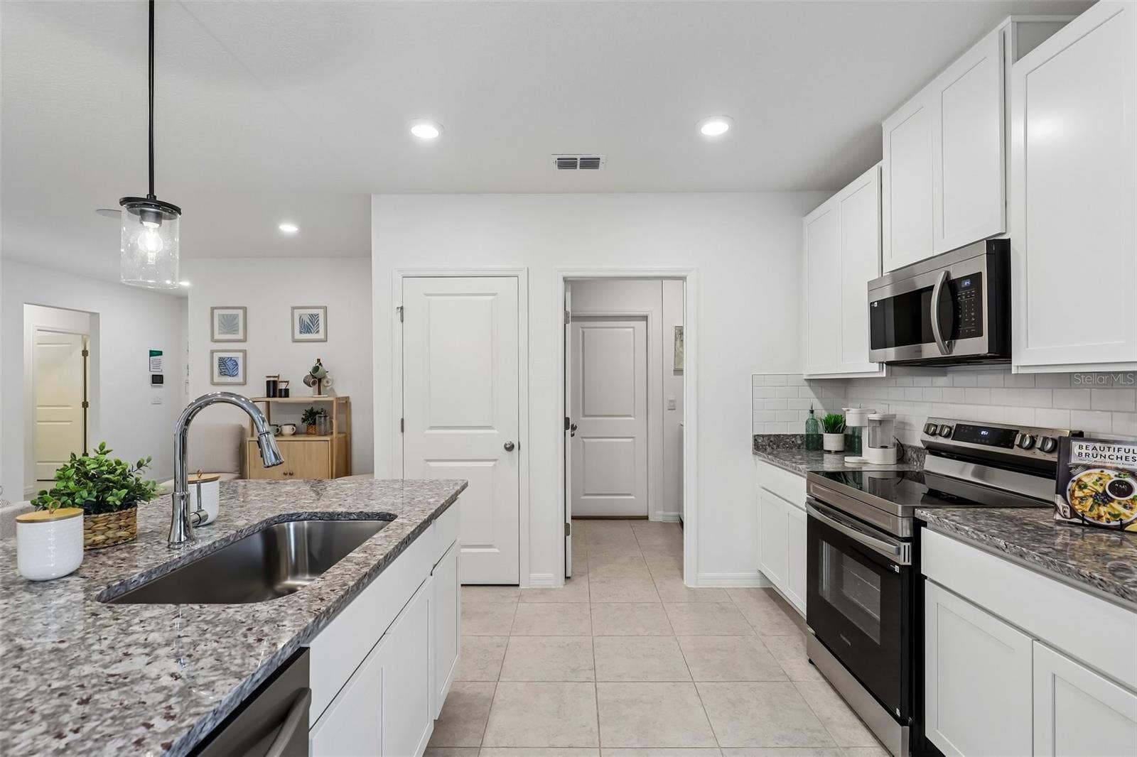 Model home - actual features may vary.