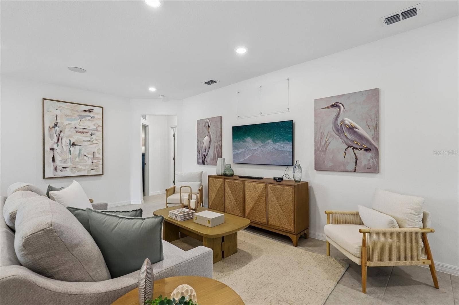 Model home - actual features may vary.